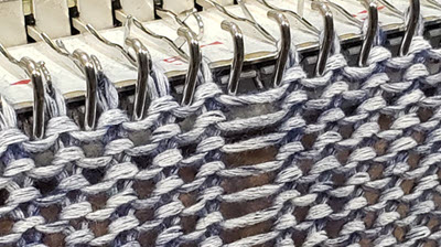 Ladders in Machine Knitting