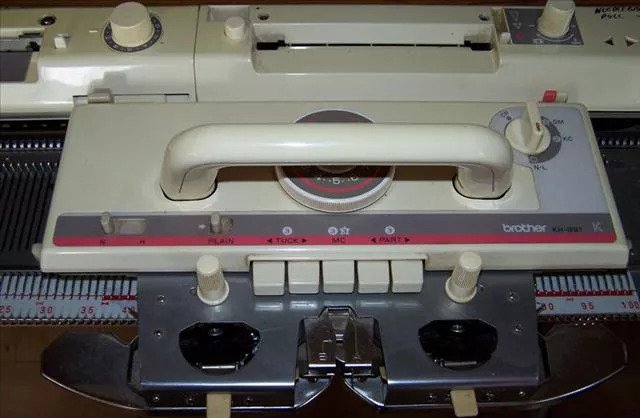 Brother KH864 | Knitting Machine