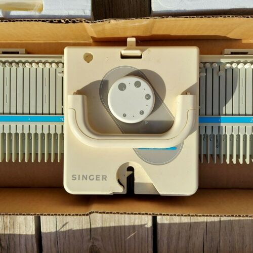 Studio LK100 | Knitting Machine